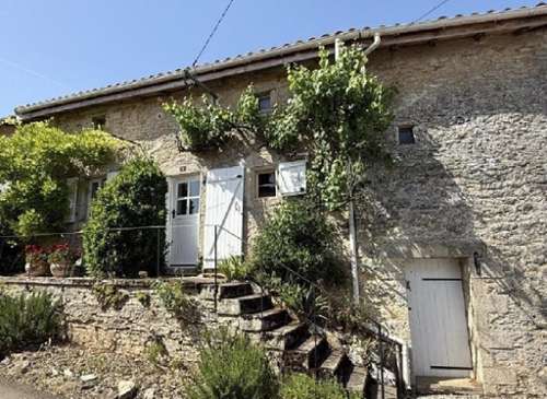 Nanteuil-en-Vallée Charente maison foto 7363504