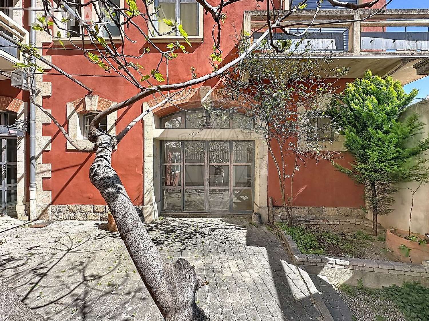  for sale house Nîmes Gard 1