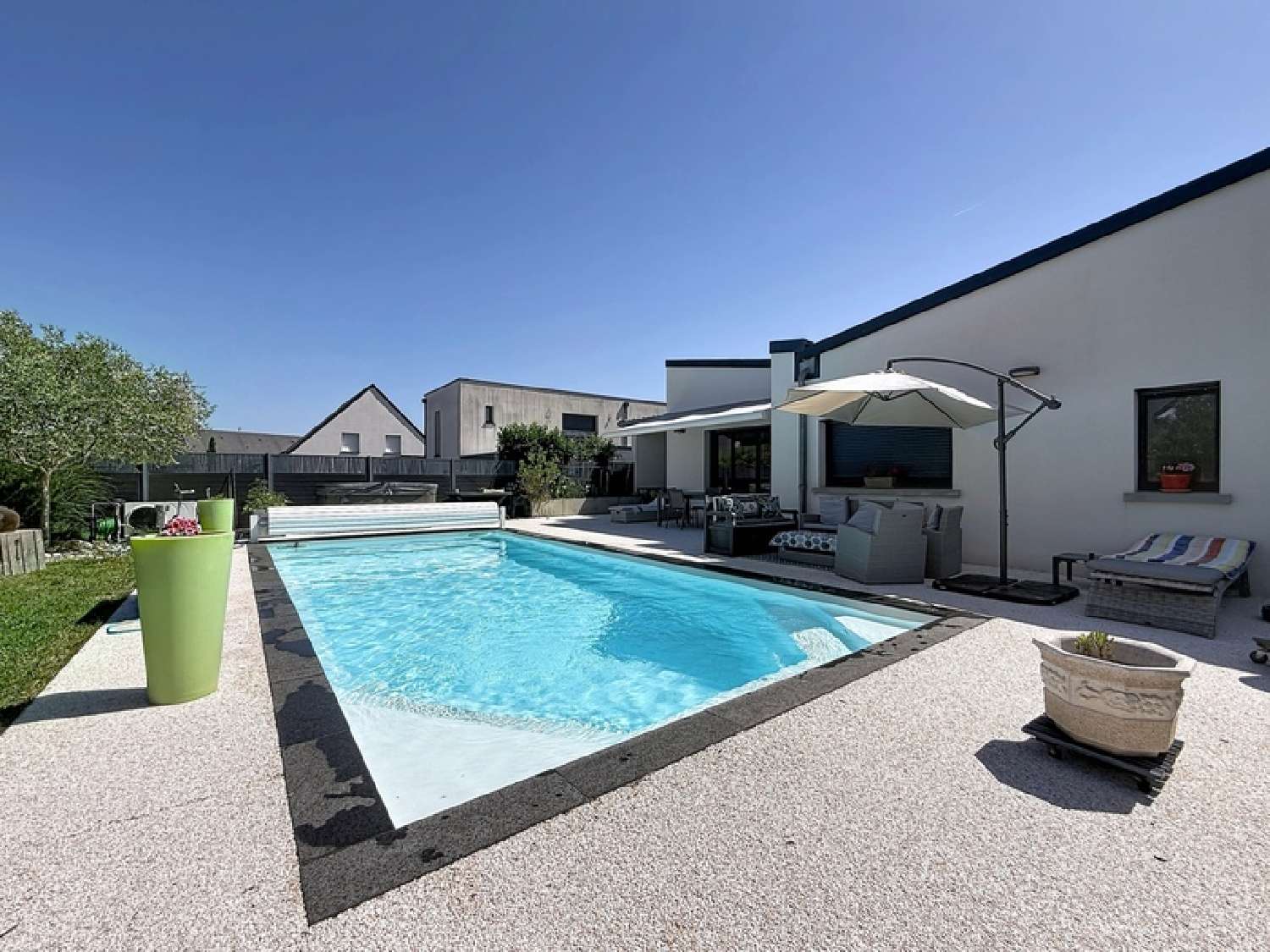  te koop huis Notre-Dame-d'Oé Indre-et-Loire 1