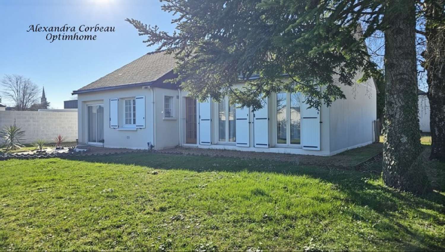 for sale house Noyant Maine-et-Loire 1