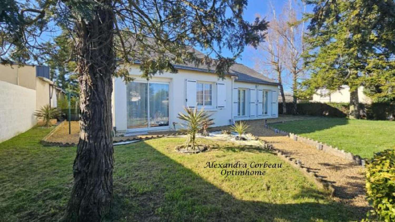 for sale house Noyant Maine-et-Loire 2