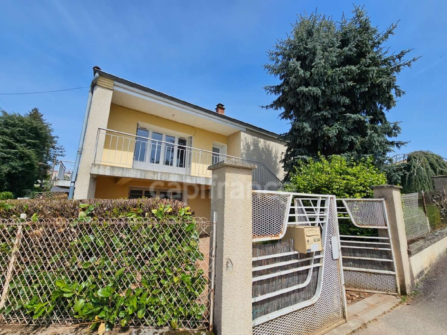 te koop huis Panissières Loire 3