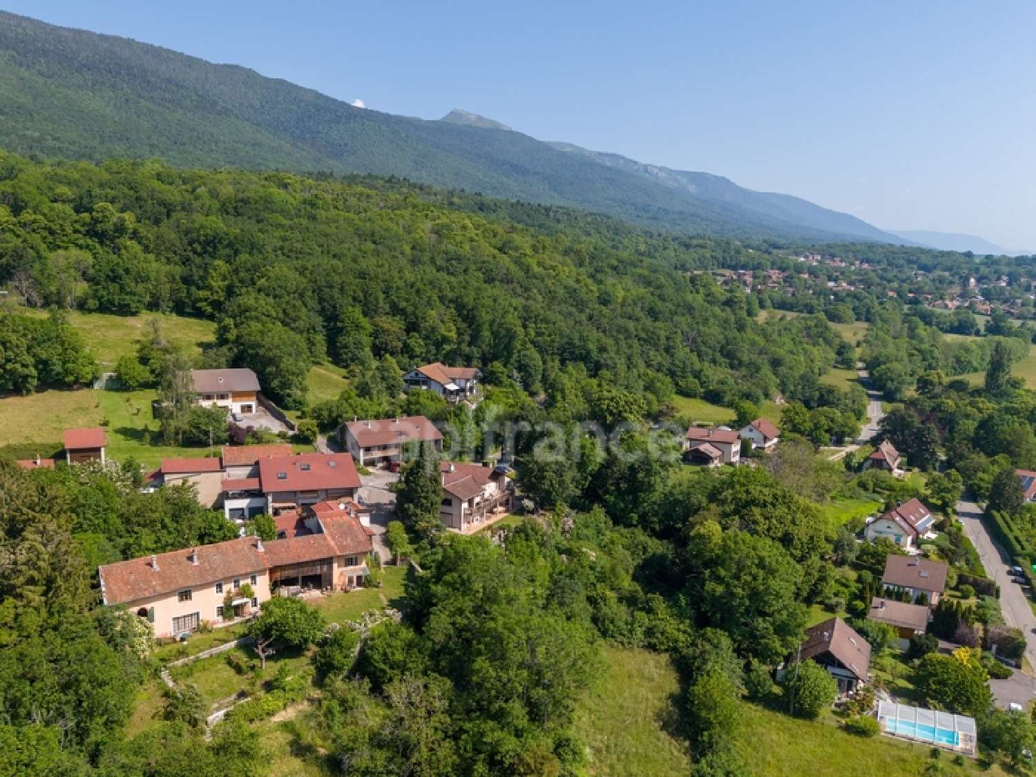 à vendre maison Péron Ain 1