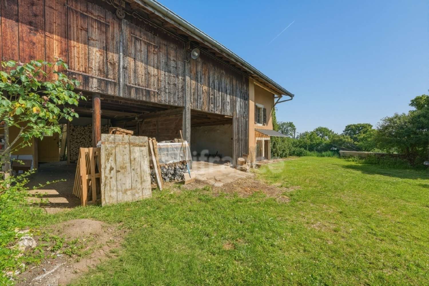 à vendre maison Péron Ain 8