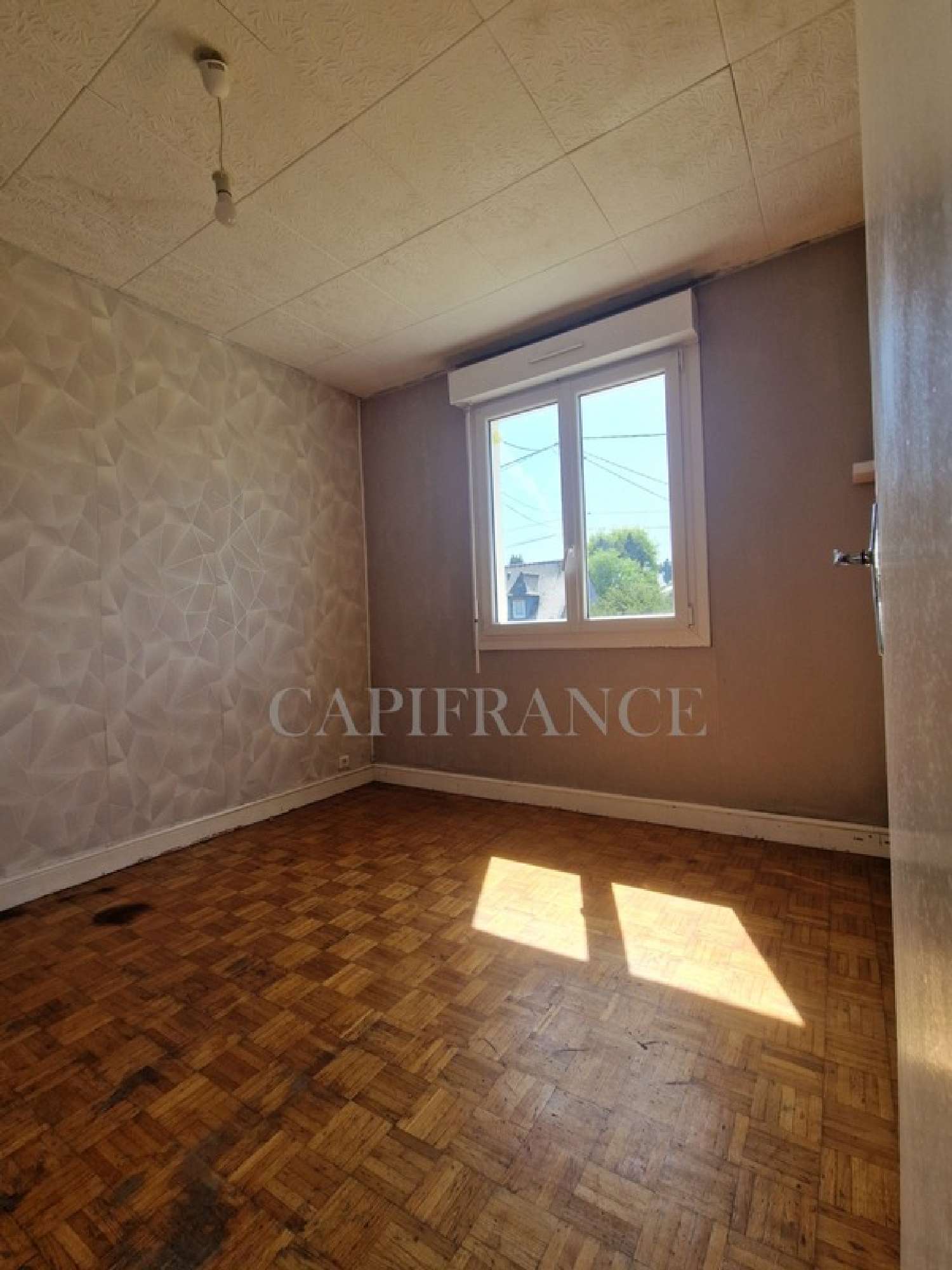  for sale house Ploumagoar Côtes-d'Armor 7