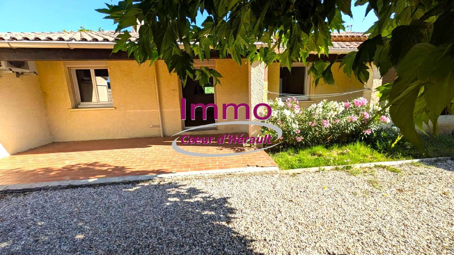 en venta casa Popian Hérault 2