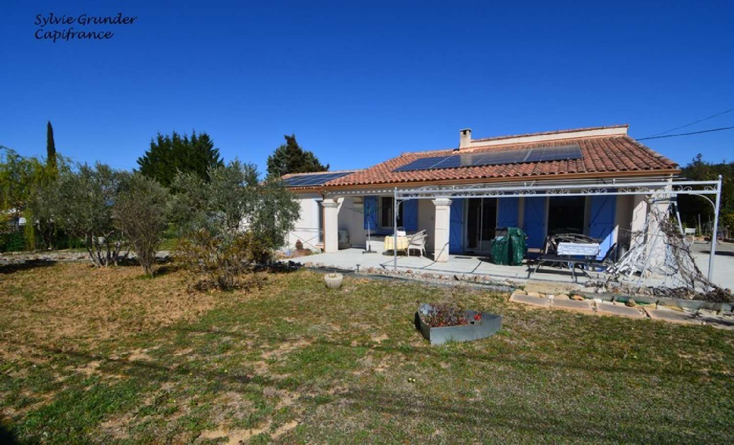  for sale house Pourrières Var 2