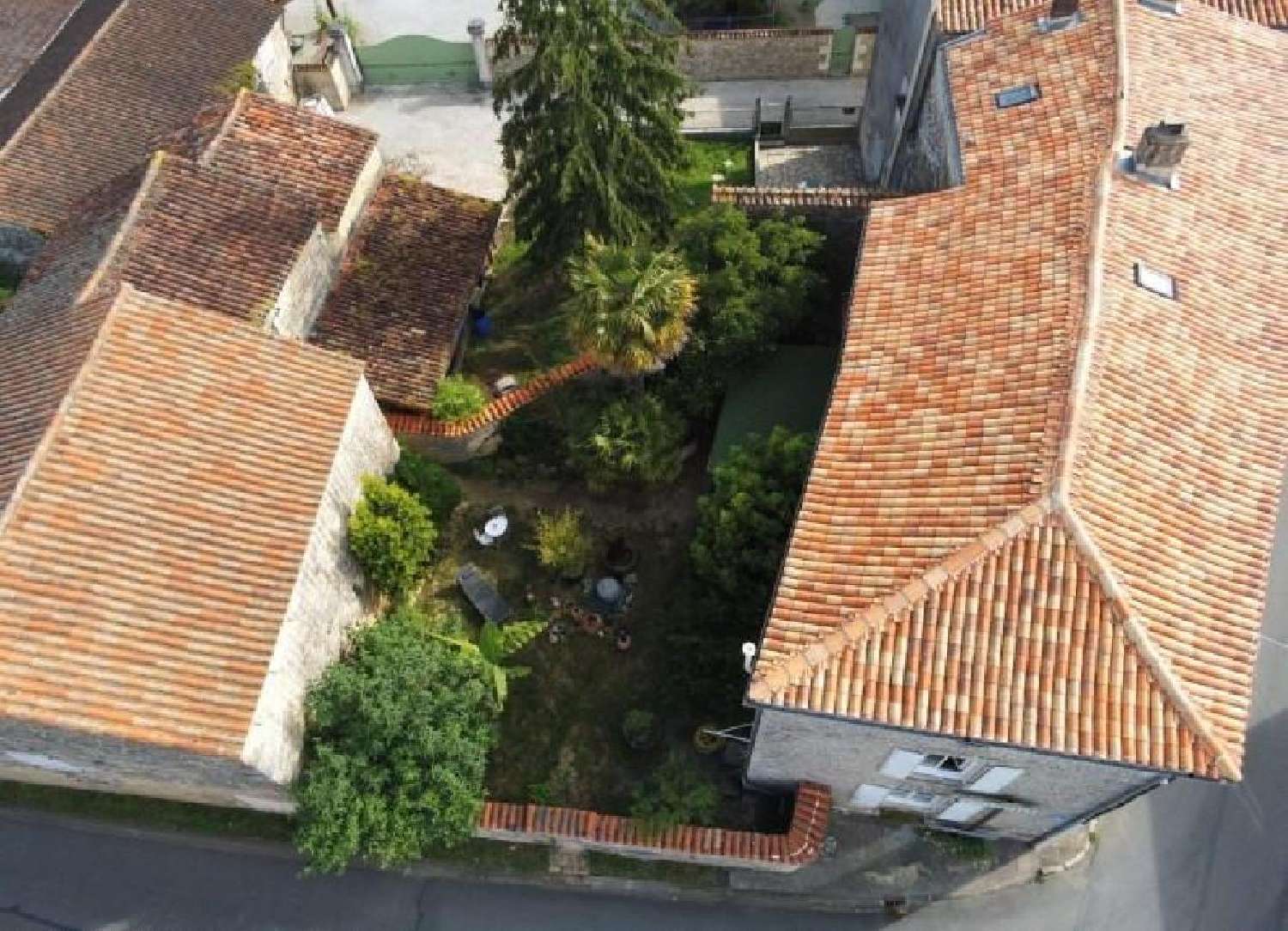 for sale house Raix Charente 3