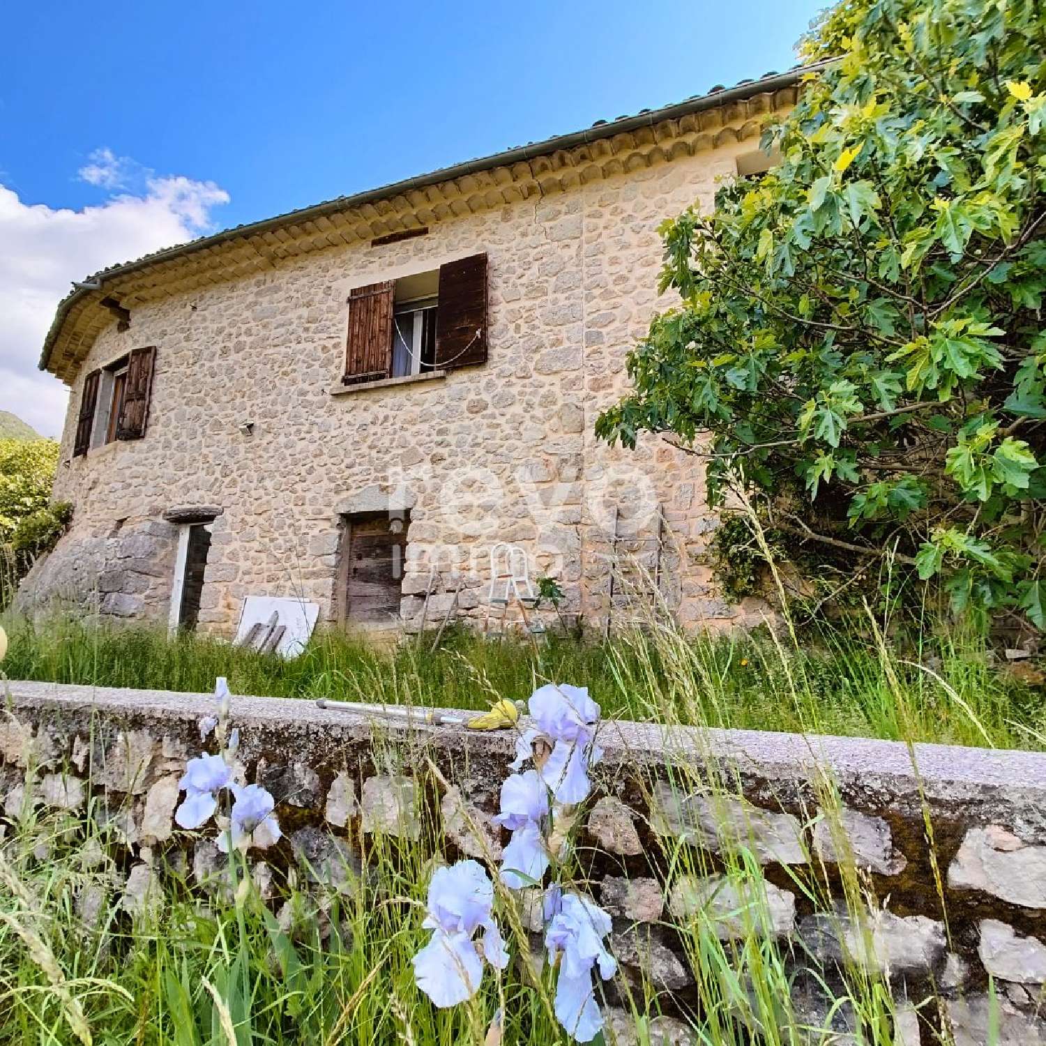  à vendre maison Rémuzat Drôme 2