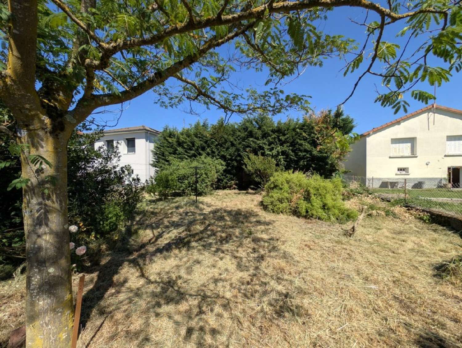 for sale house Riorges Loire 5