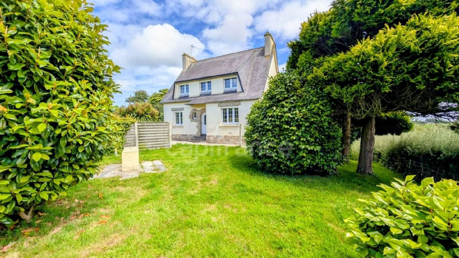 for sale house Saint-Frégant Finistère 2
