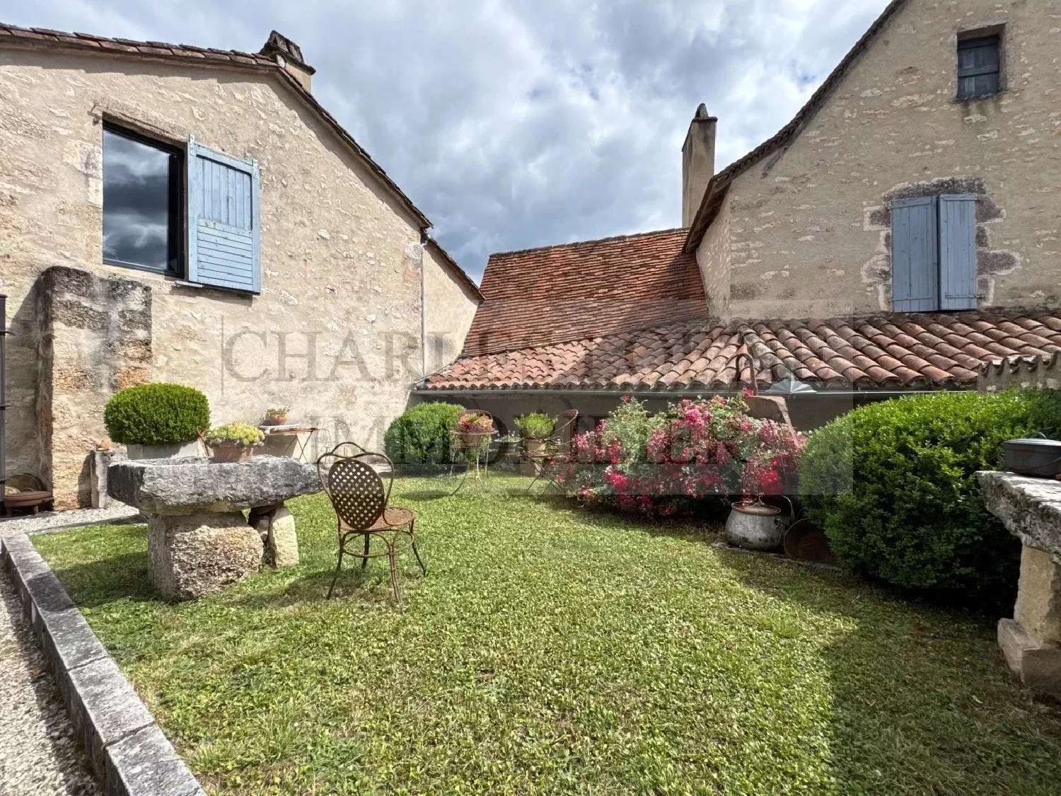 for sale house Saint-Géry Lot 4