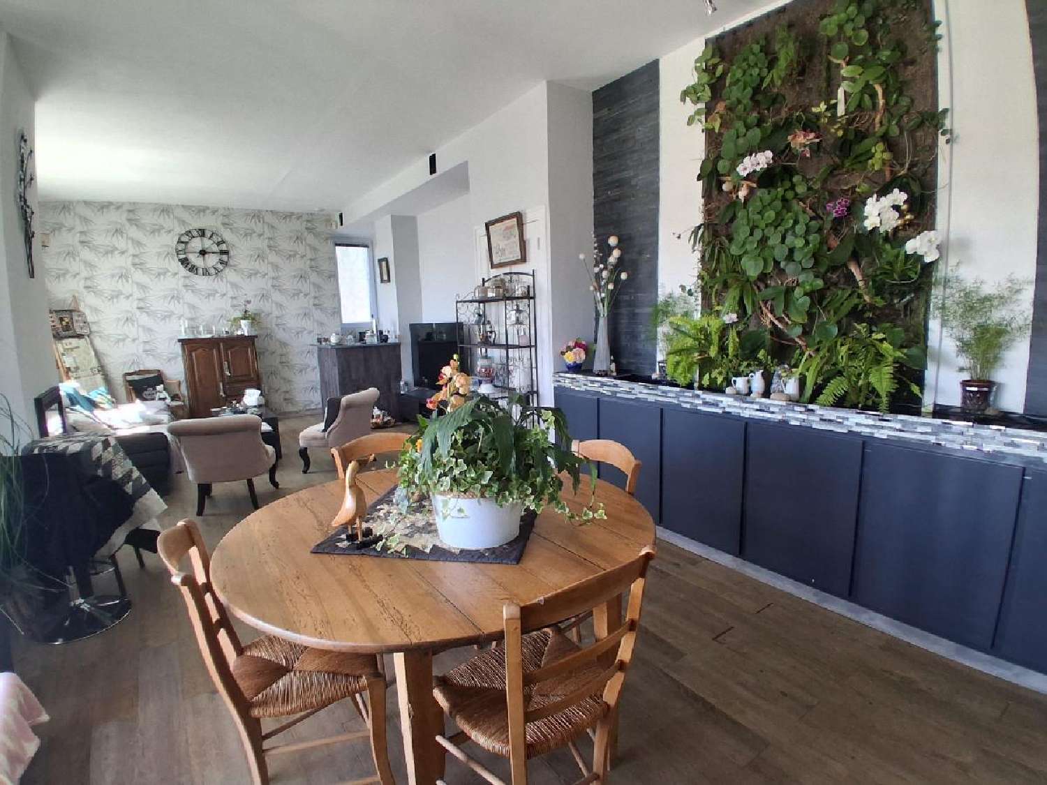for sale house Saint-Jean-d'Angély Charente-Maritime 5