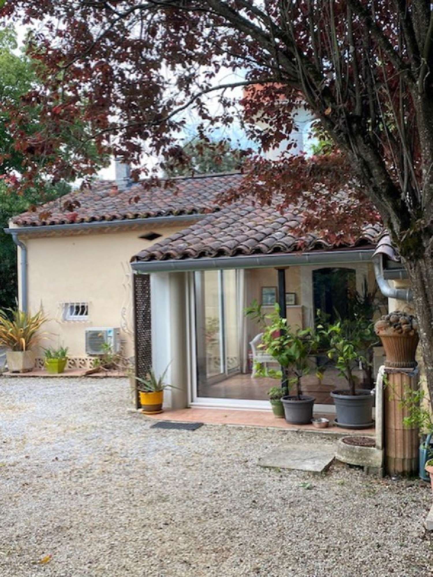  te koop huis Saint-Julia Haute-Garonne 1