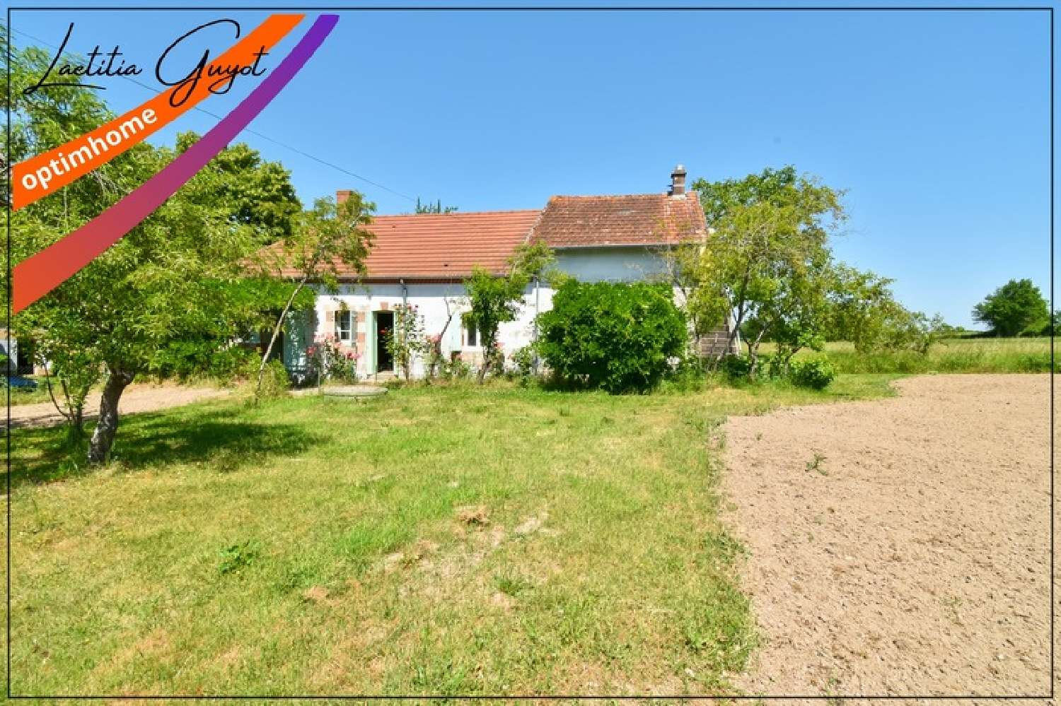 te koop huis Saint-Léopardin-d'Augy Allier 2
