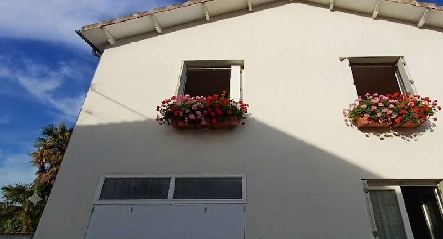 en venta casa Saint-Michel Charente 3