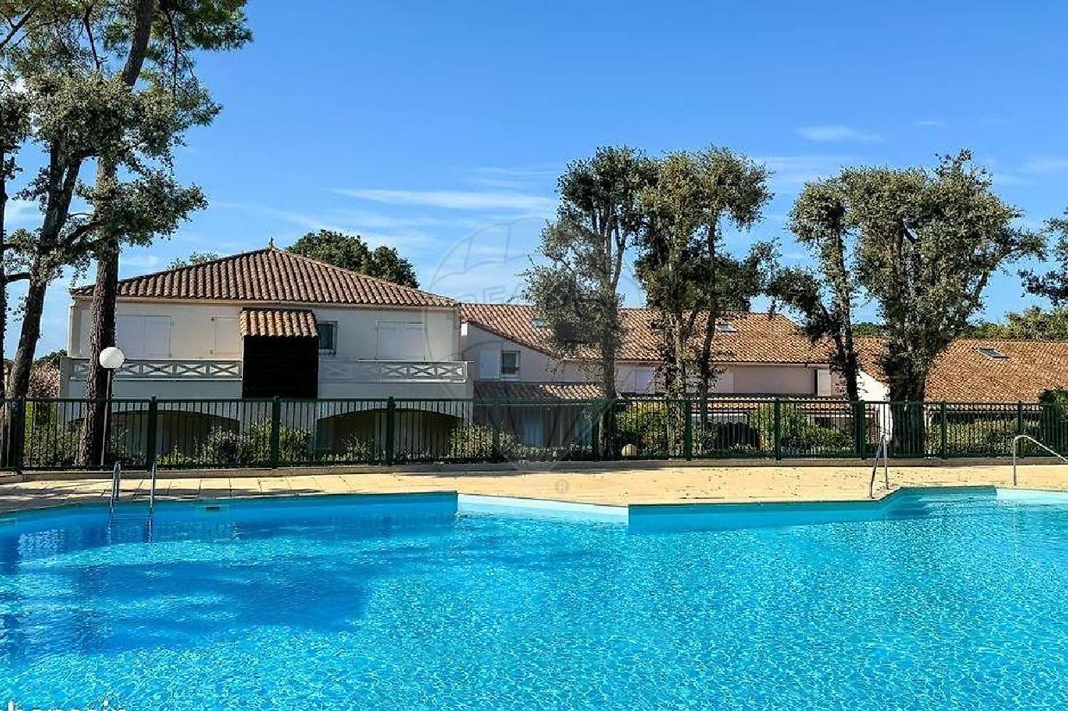 à vendre maison Saint-Palais-sur-Mer Charente-Maritime 3