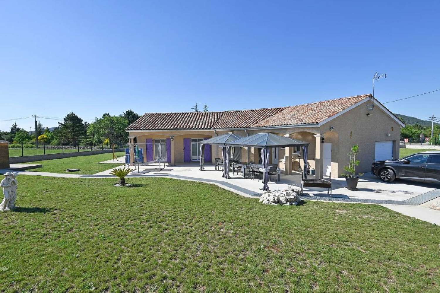  te koop huis Saint-Remèze Ardèche 1