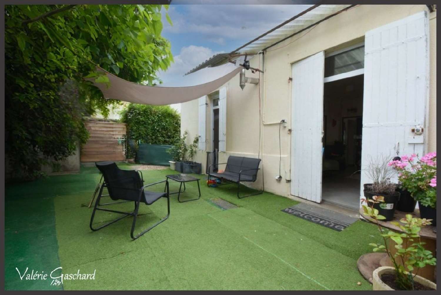  for sale house Saint-Seurin-sur-l'Isle Gironde 1