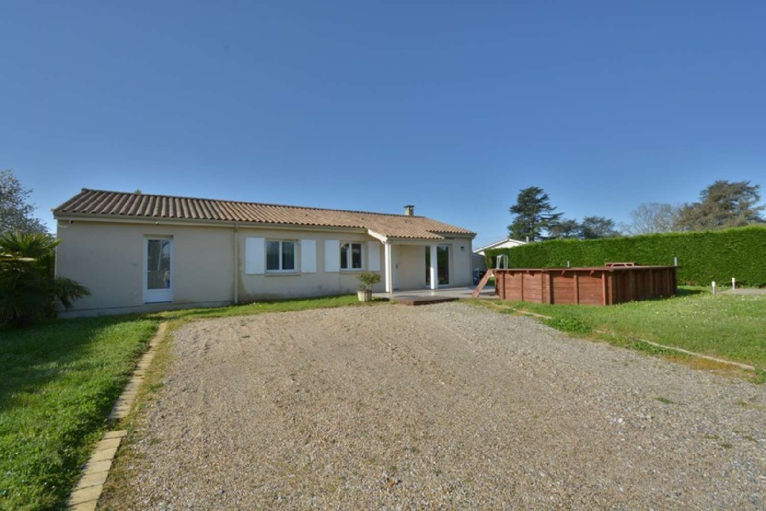  for sale house Saint-Seurin-sur-l'Isle Gironde 4