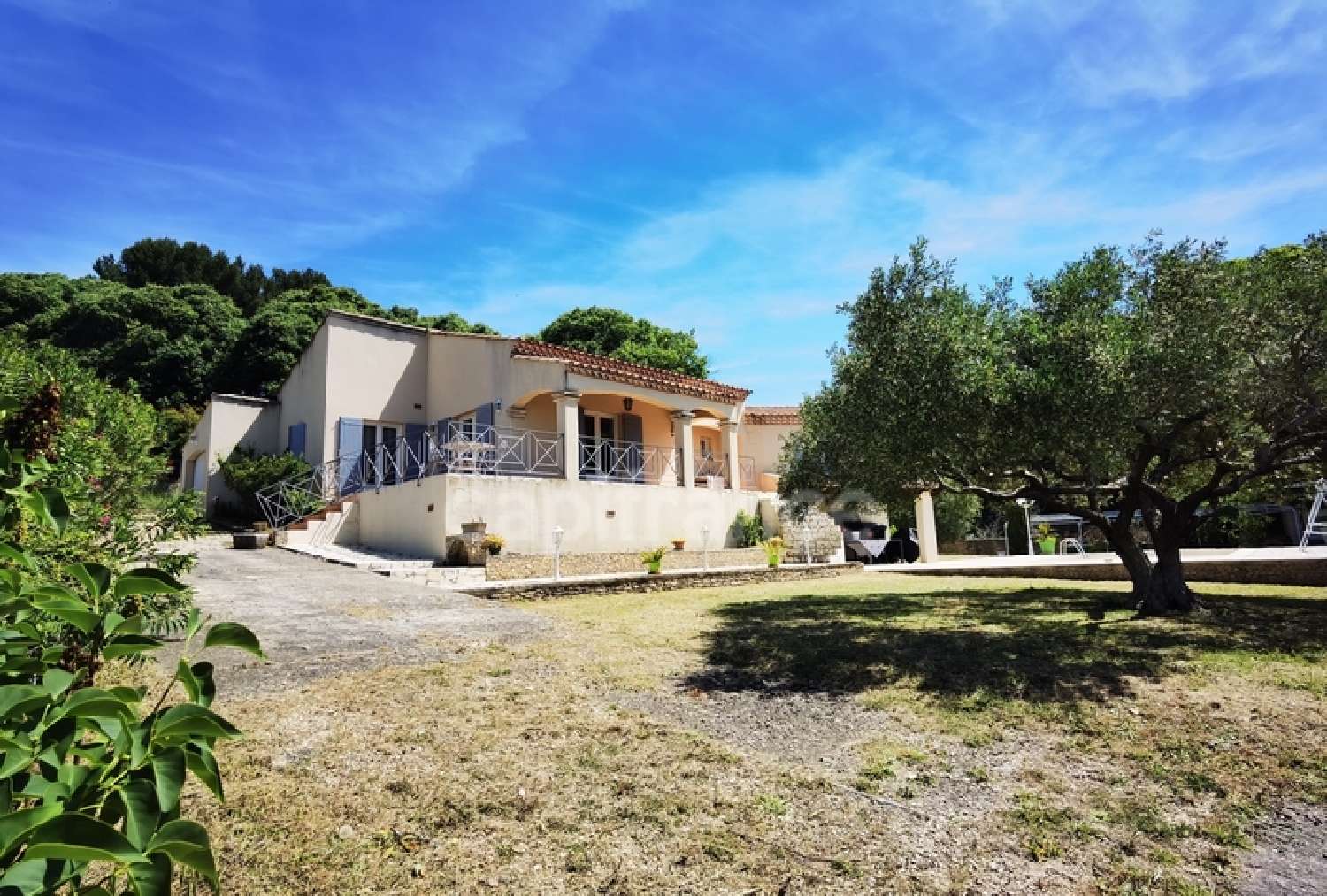 en venta casa Saint-Siffret Gard 8