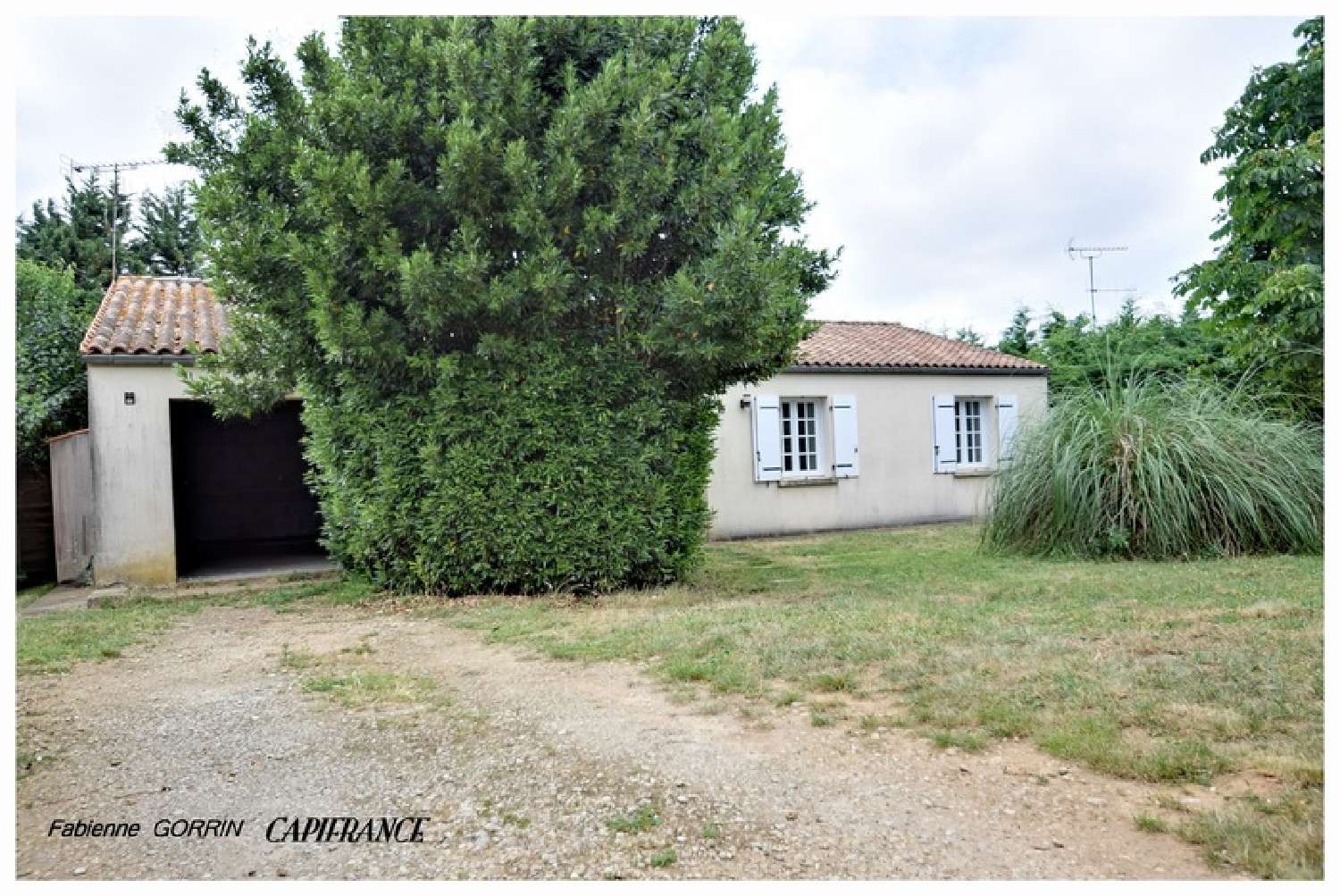 for sale house Saint-Sulpice-d'Arnoult Charente-Maritime 2