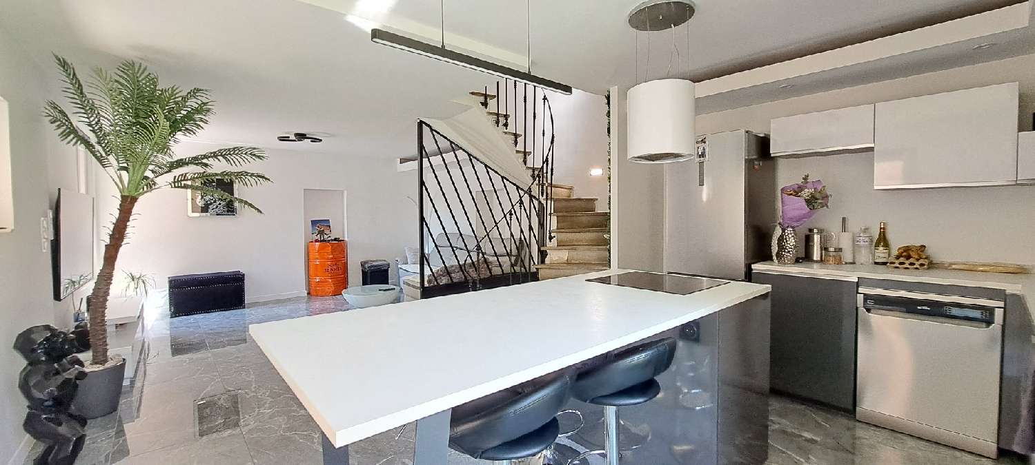 te koop huis Saint-Thibéry Hérault 2
