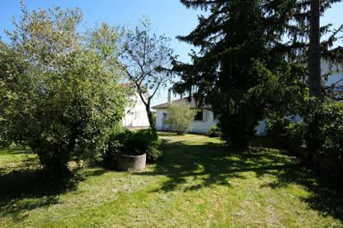 Sainte-Livrade-sur-Lot Lot-et-Garonne maison foto 7352529