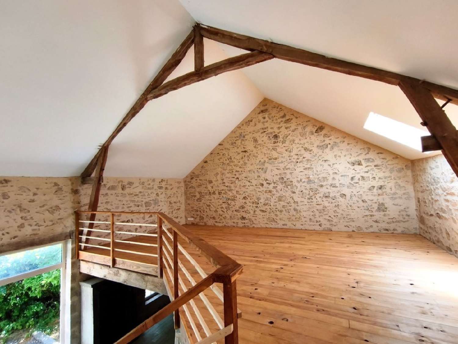  à vendre maison Sainte-Thérence Allier 3