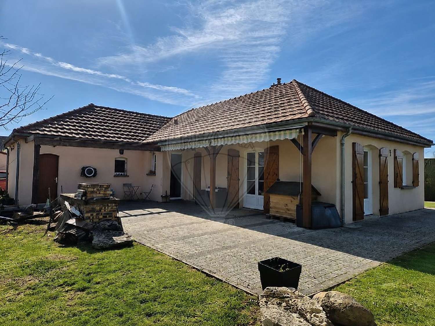 te koop huis Serbonnes Yonne 2