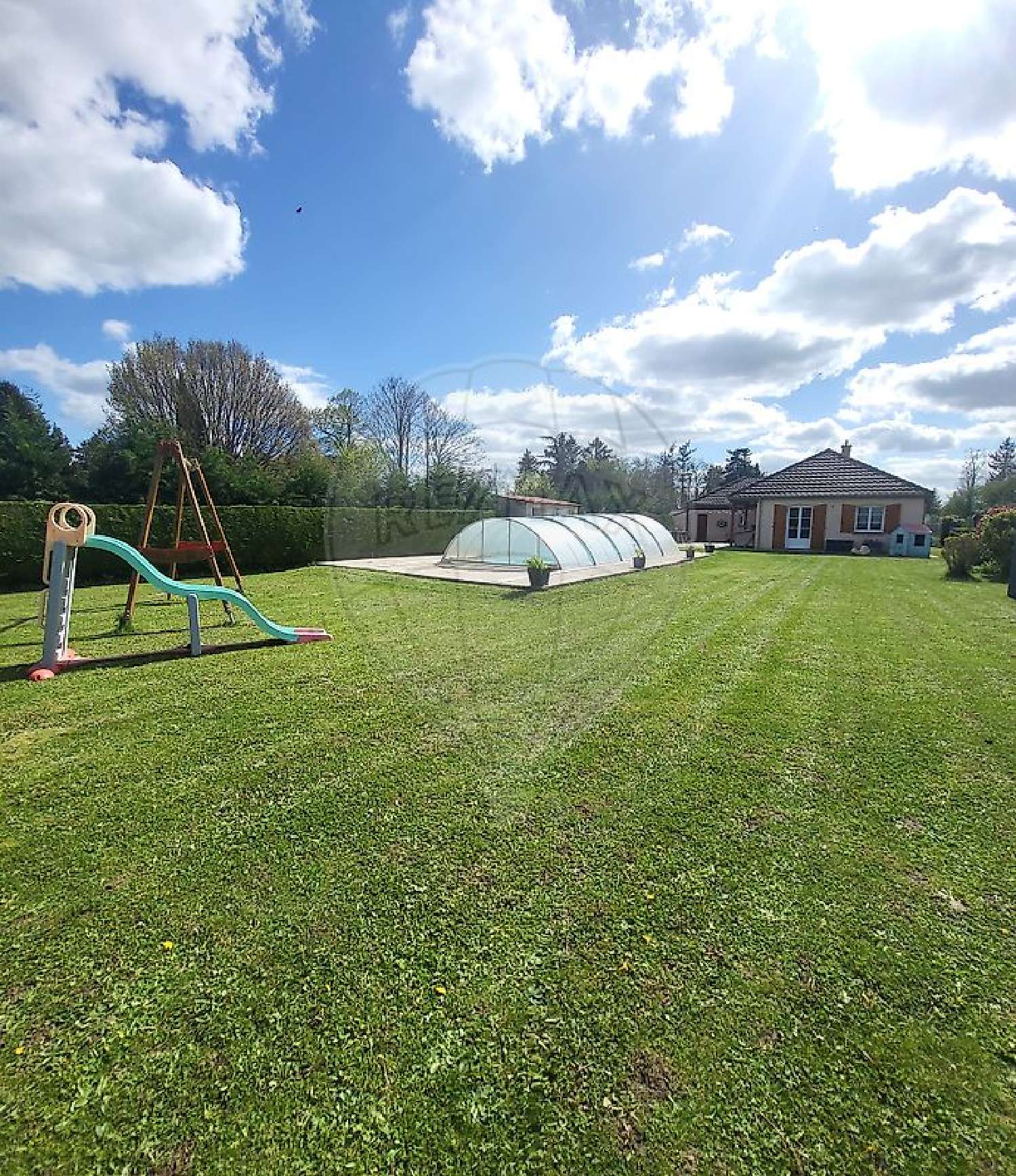 te koop huis Serbonnes Yonne 3