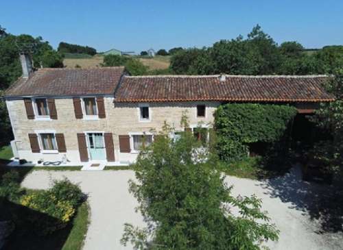 Souvigné Charente huis foto 7349606
