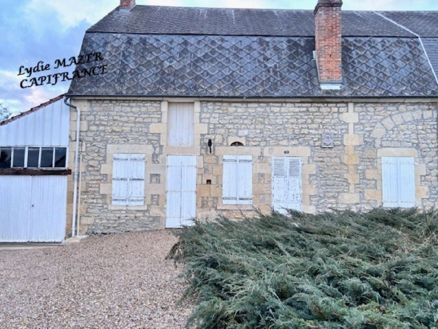 te koop huis Urzy Nièvre 3