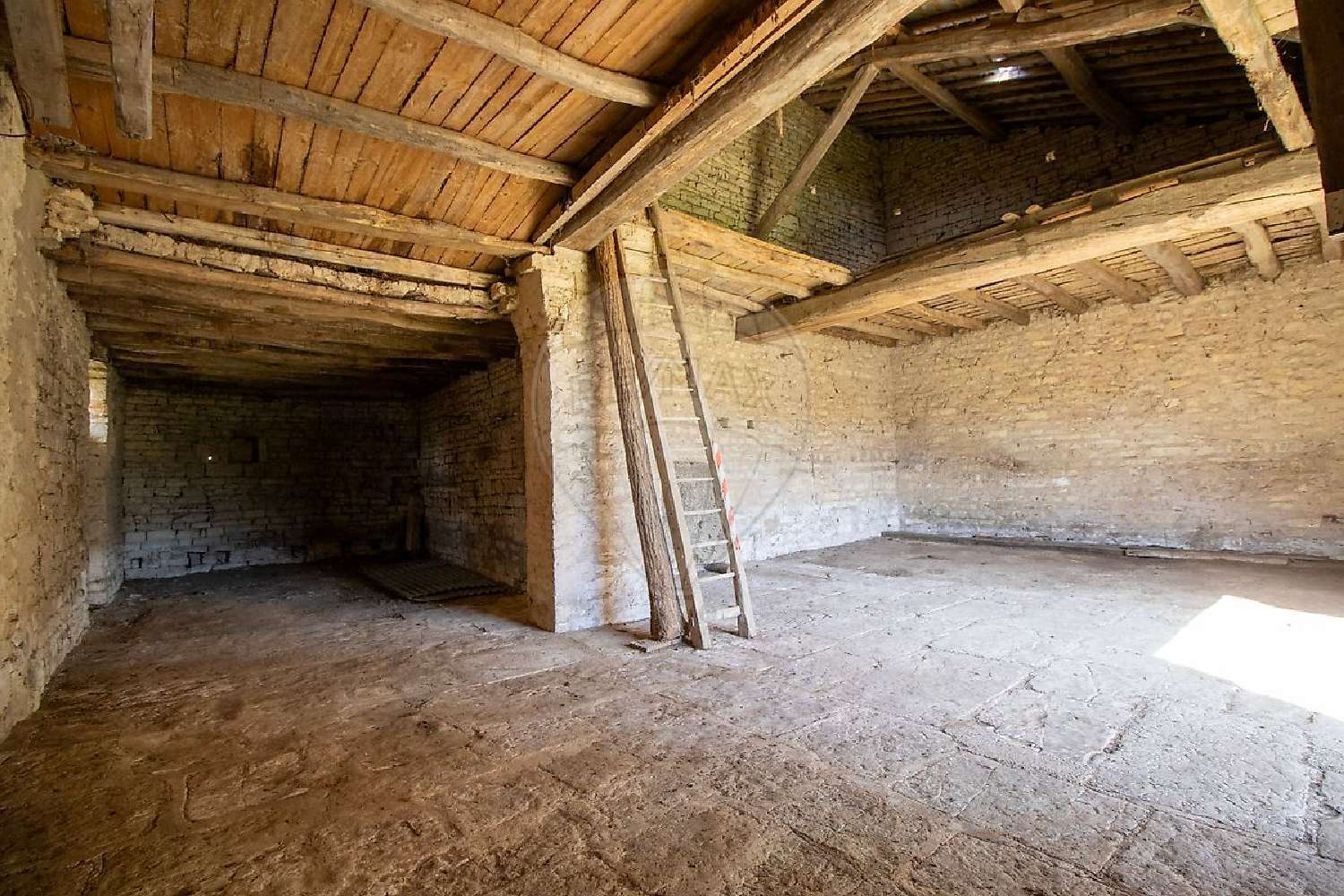  te koop huis Vermenton Yonne 2