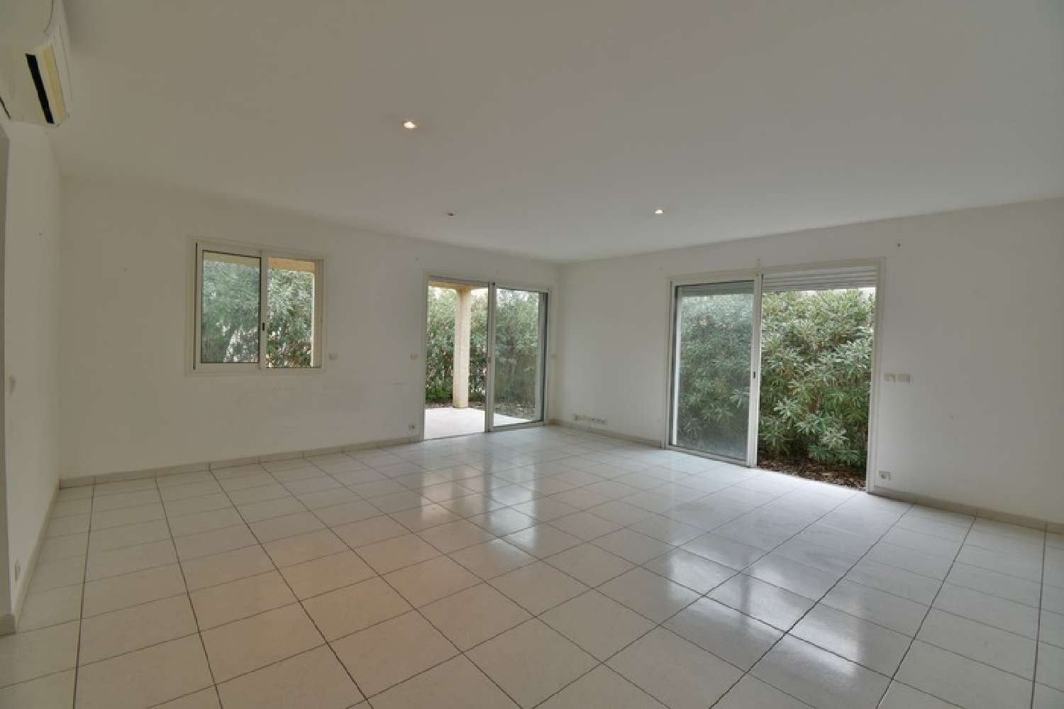  for sale house Vias Hérault 2