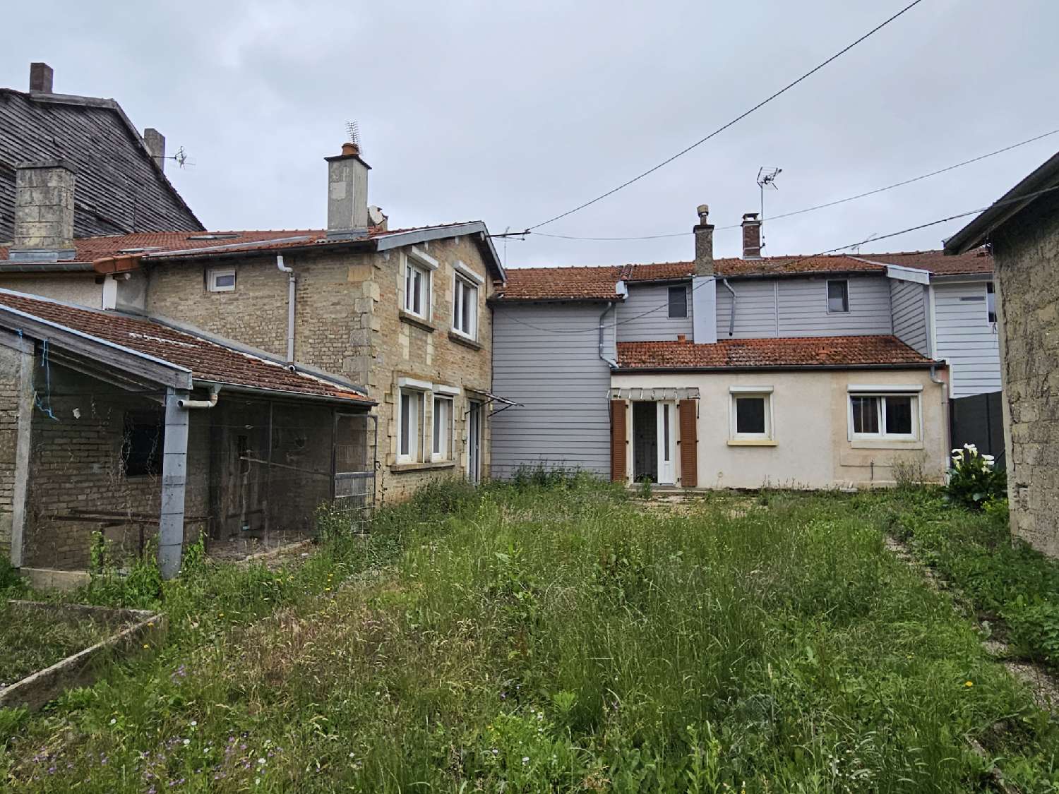  te koop huis Wassy Haute-Marne 2