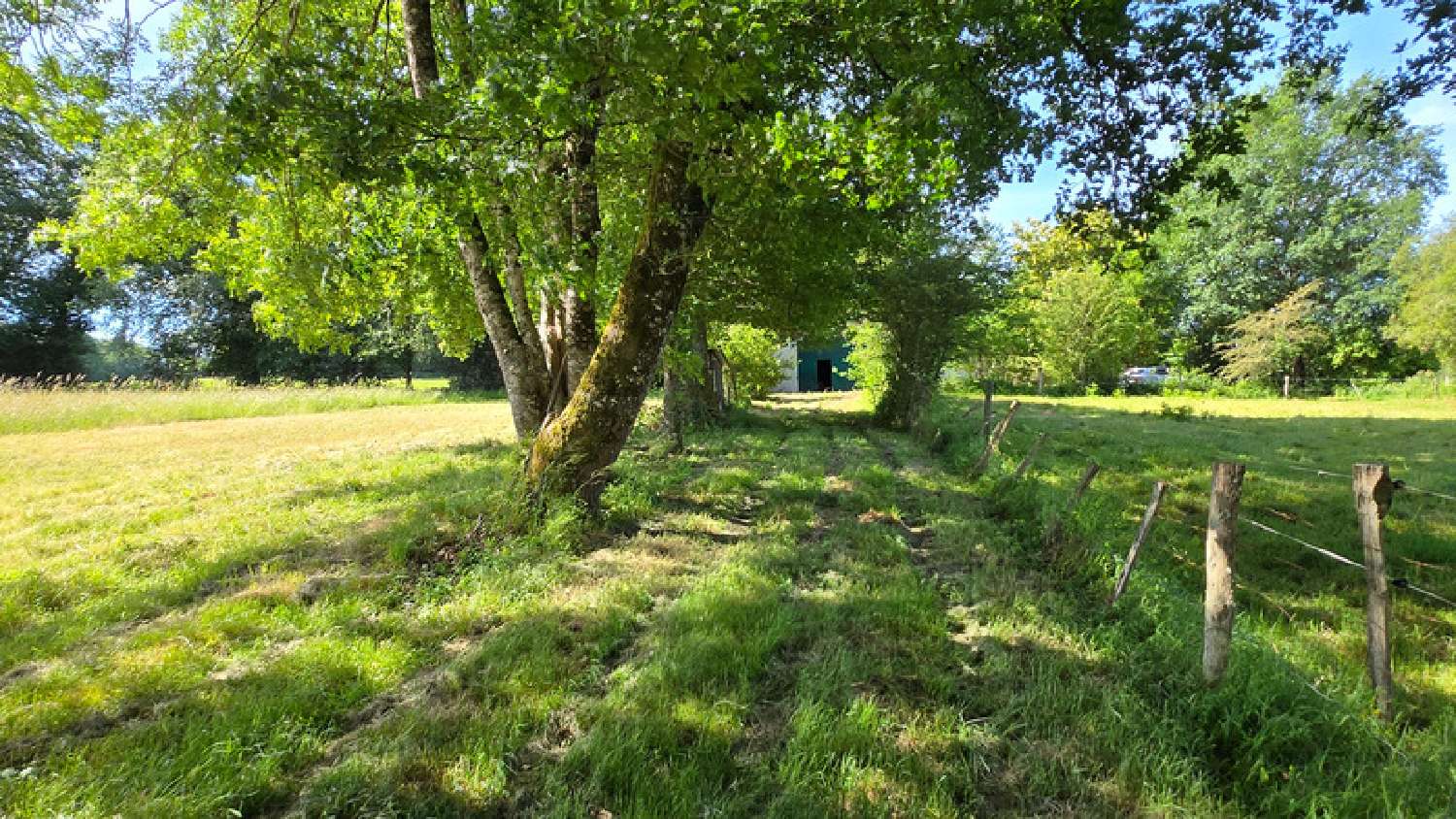 en venta casa Saint-Gence Haute-Vienne 4