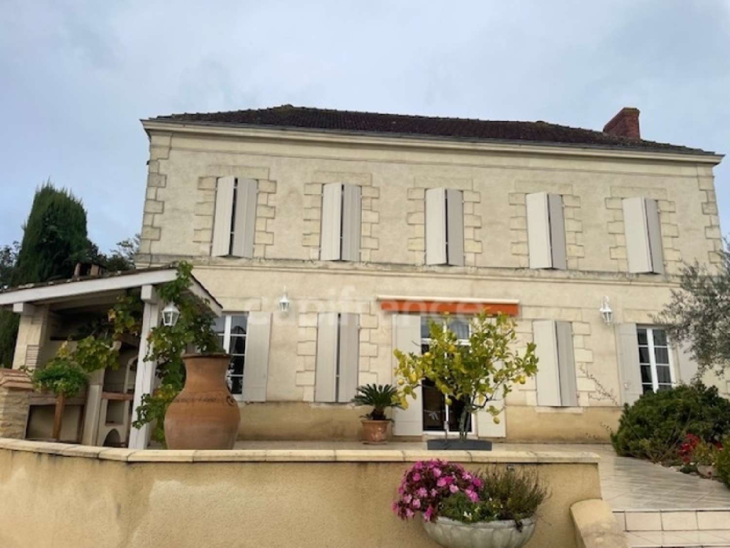  for sale mansion Beaupuy Lot-et-Garonne 2