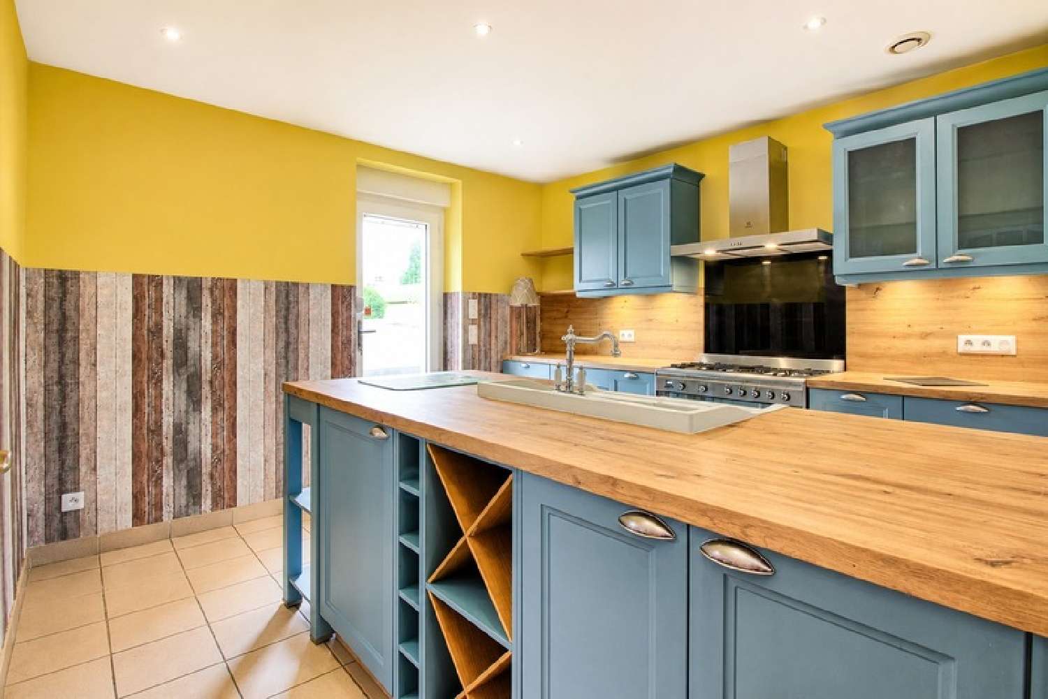  for sale mansion Dole Jura 2