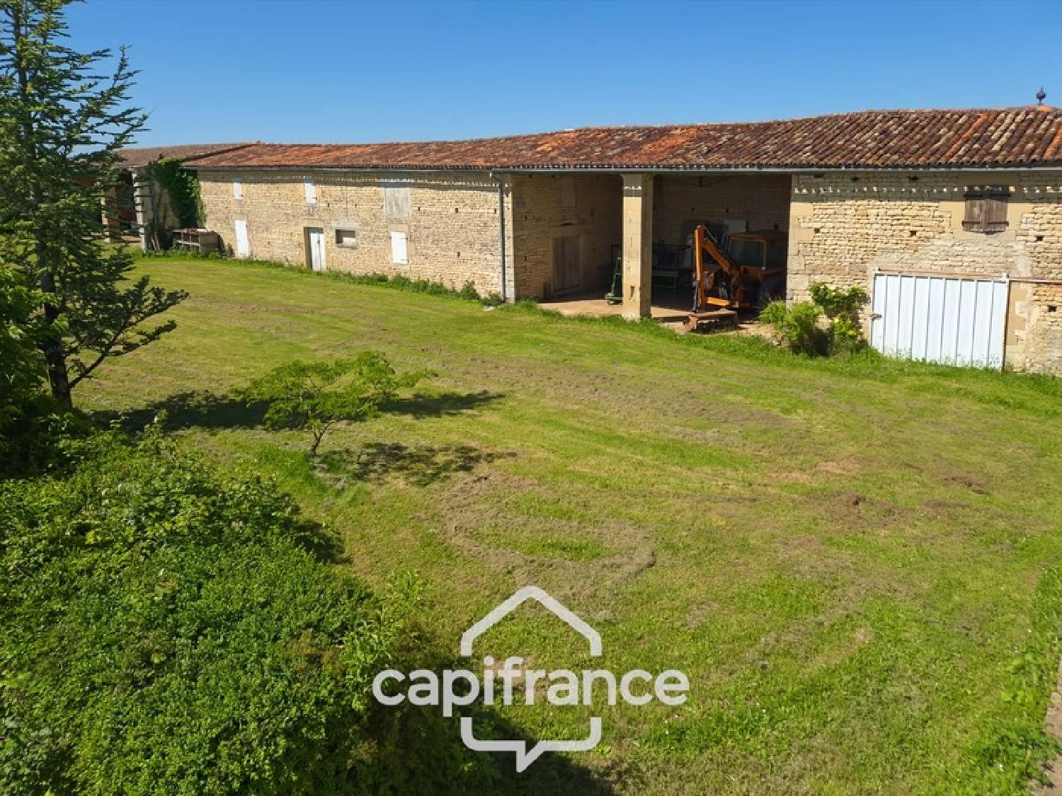  for sale mansion Paillé Charente-Maritime 3