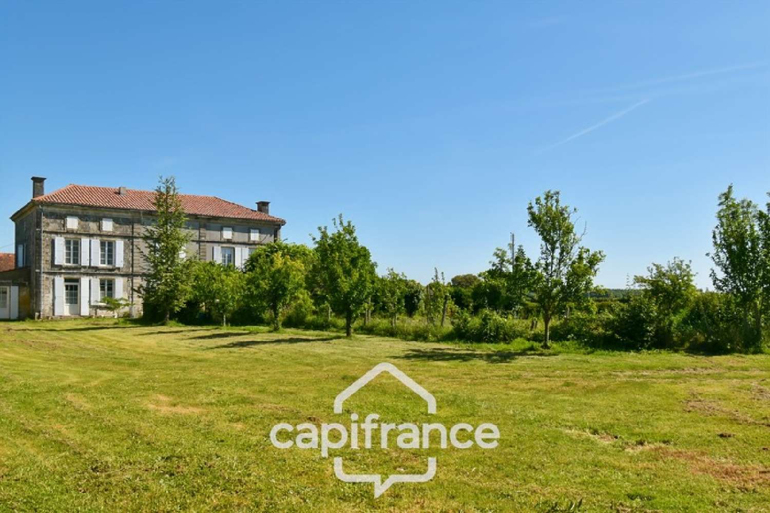  for sale mansion Paillé Charente-Maritime 5