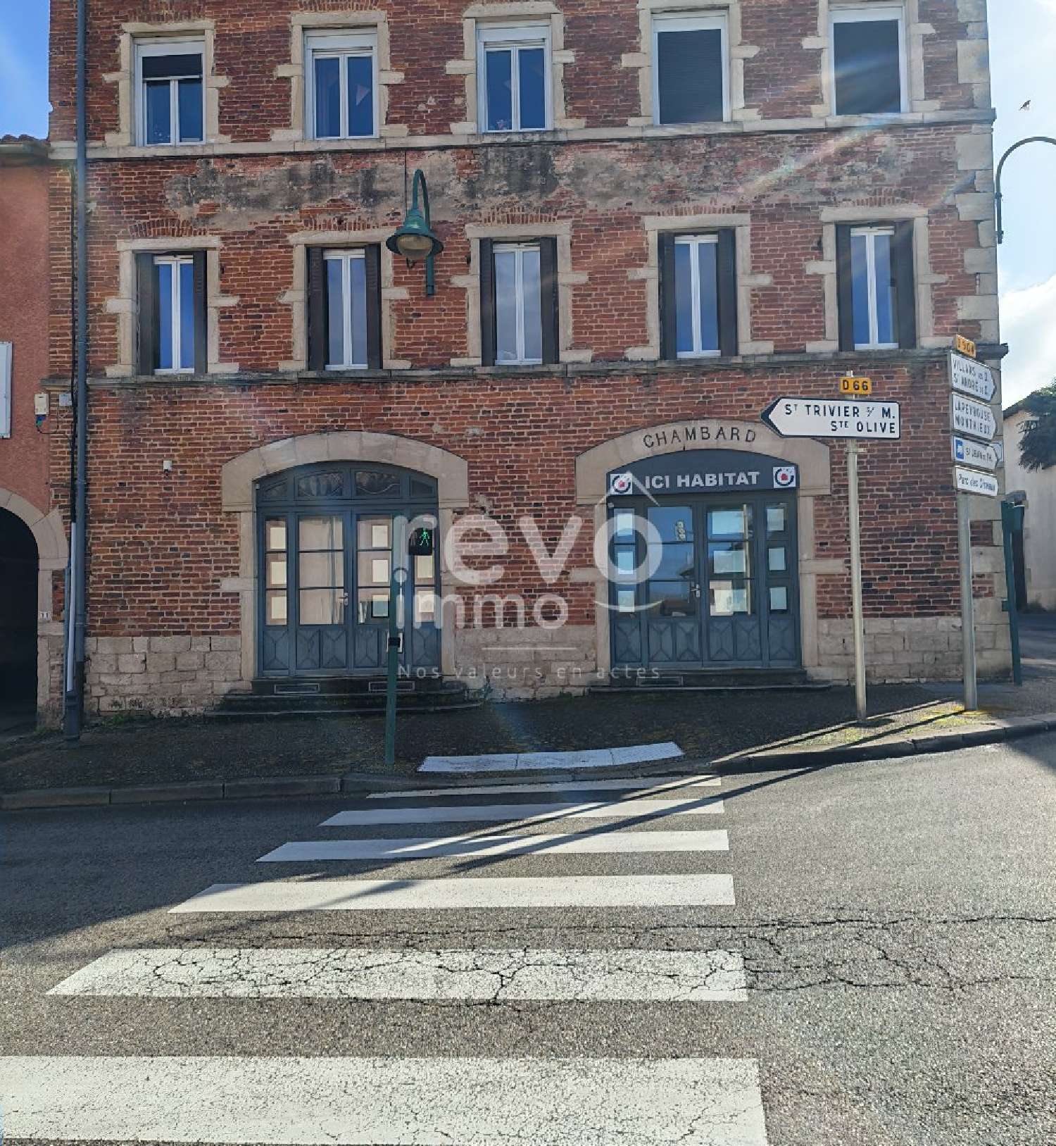 à vendre bureau Ambérieux-en-Dombes Ain 2