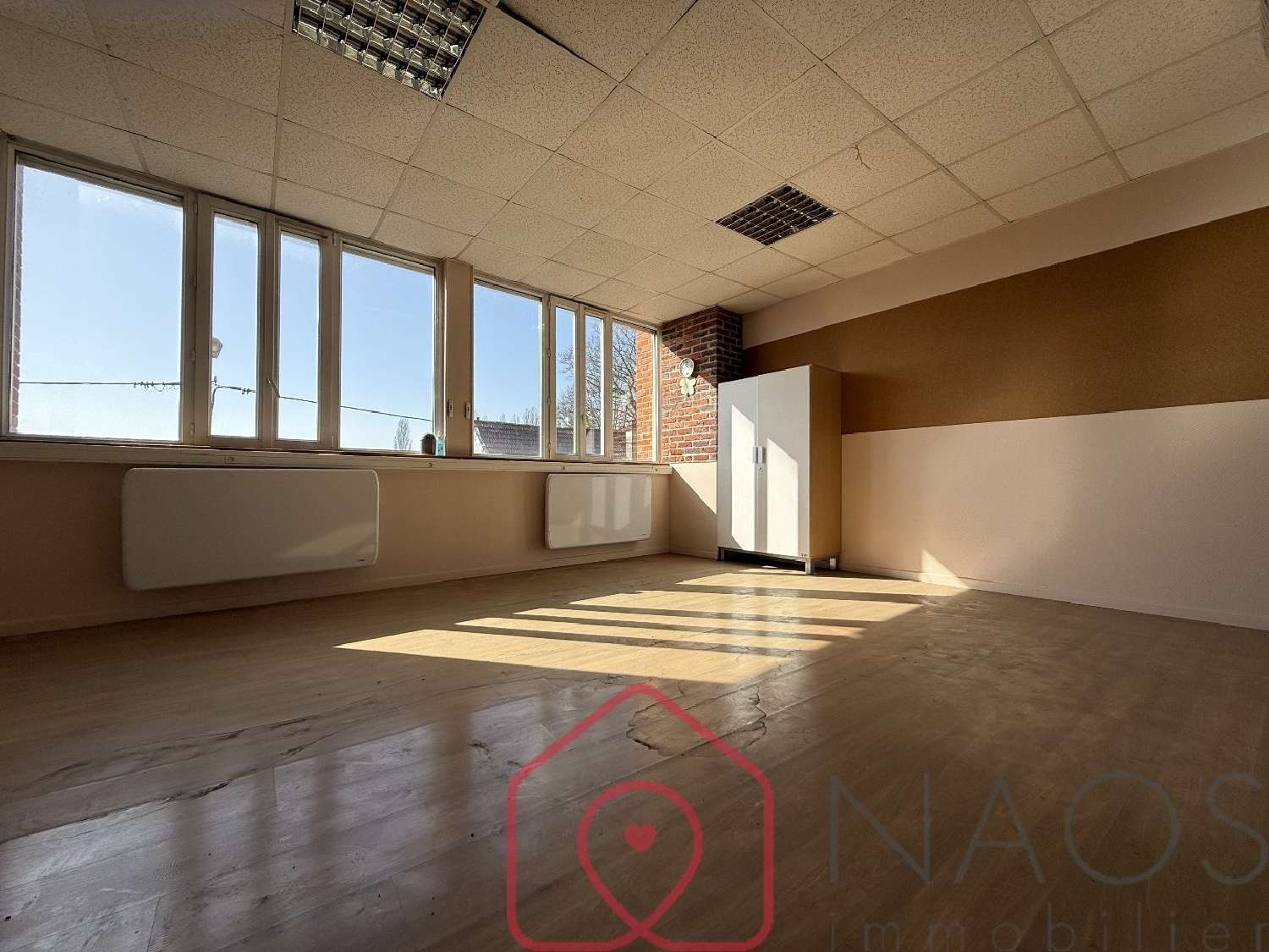 à vendre bureau Floing Ardennes 6