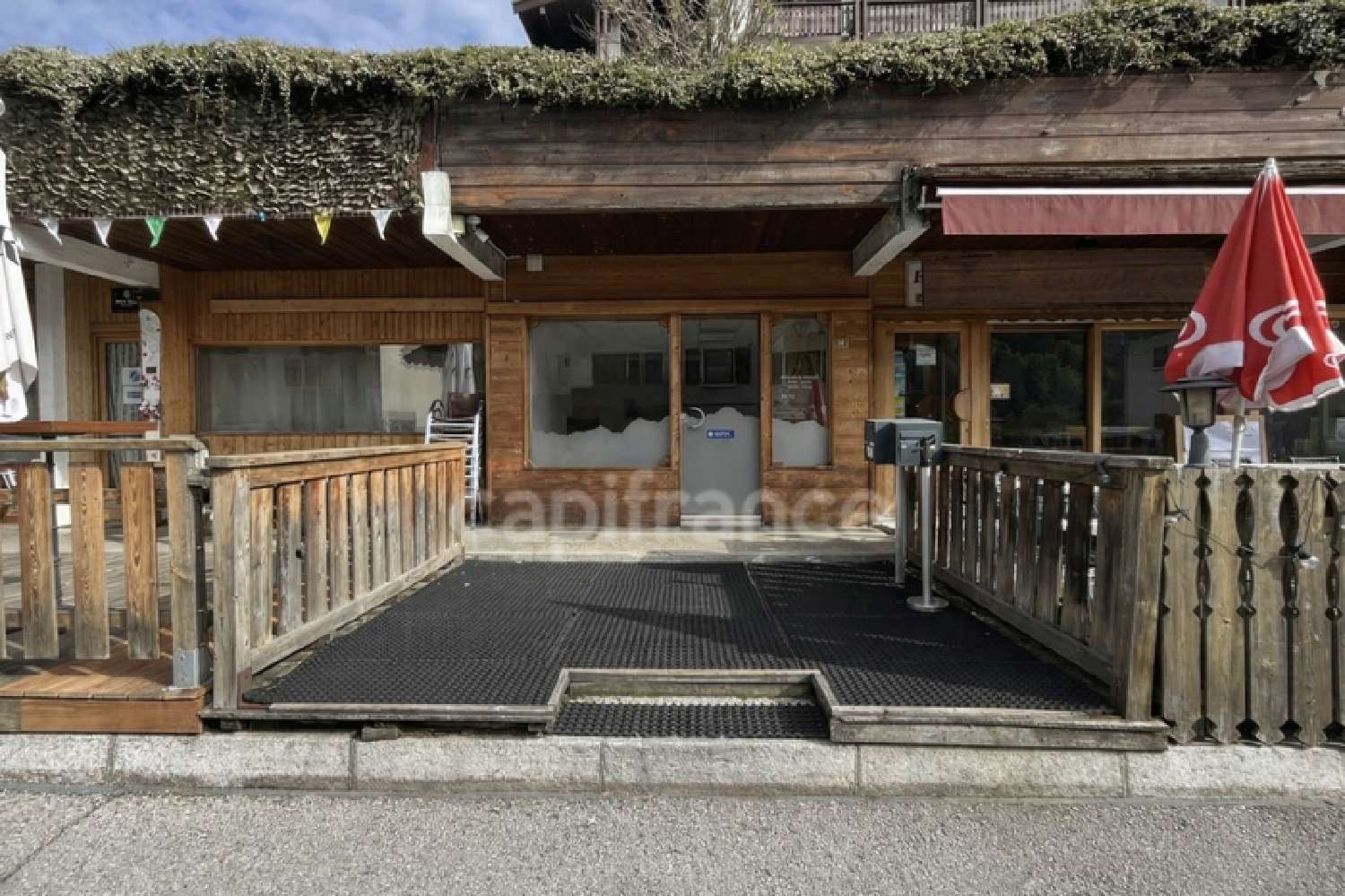 te koop kantoor Le Grand-Bornand Haute-Savoie 1