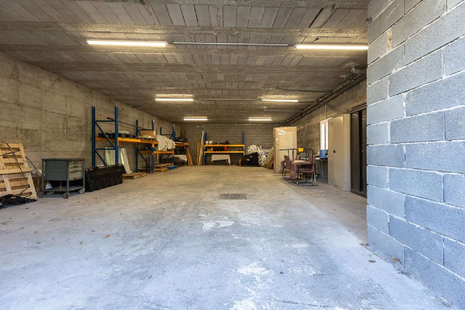  for sale office Le Rouret Alpes-Maritimes 1