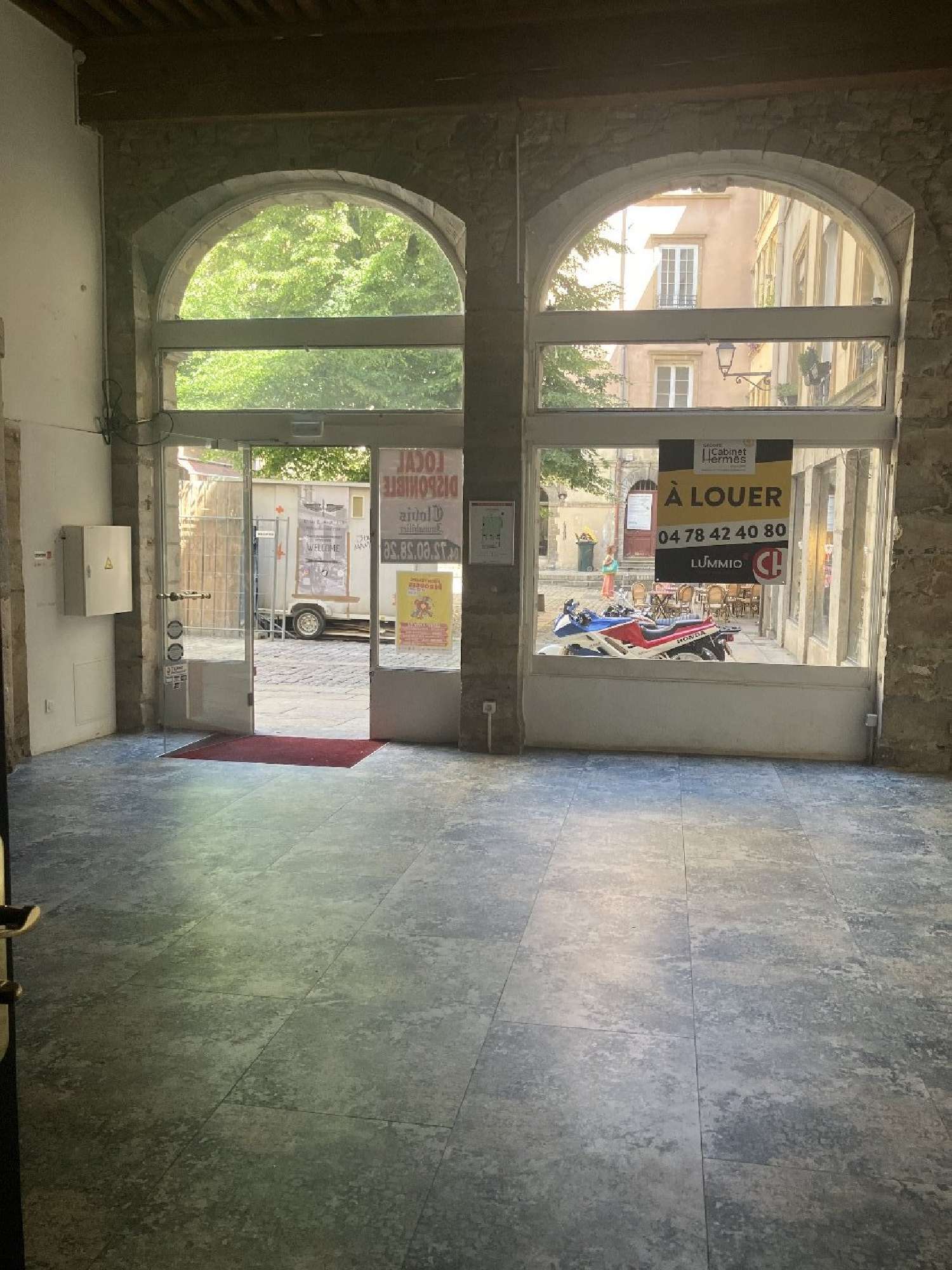  à vendre bureau Lyon 5e Arrondissement Rhône 6