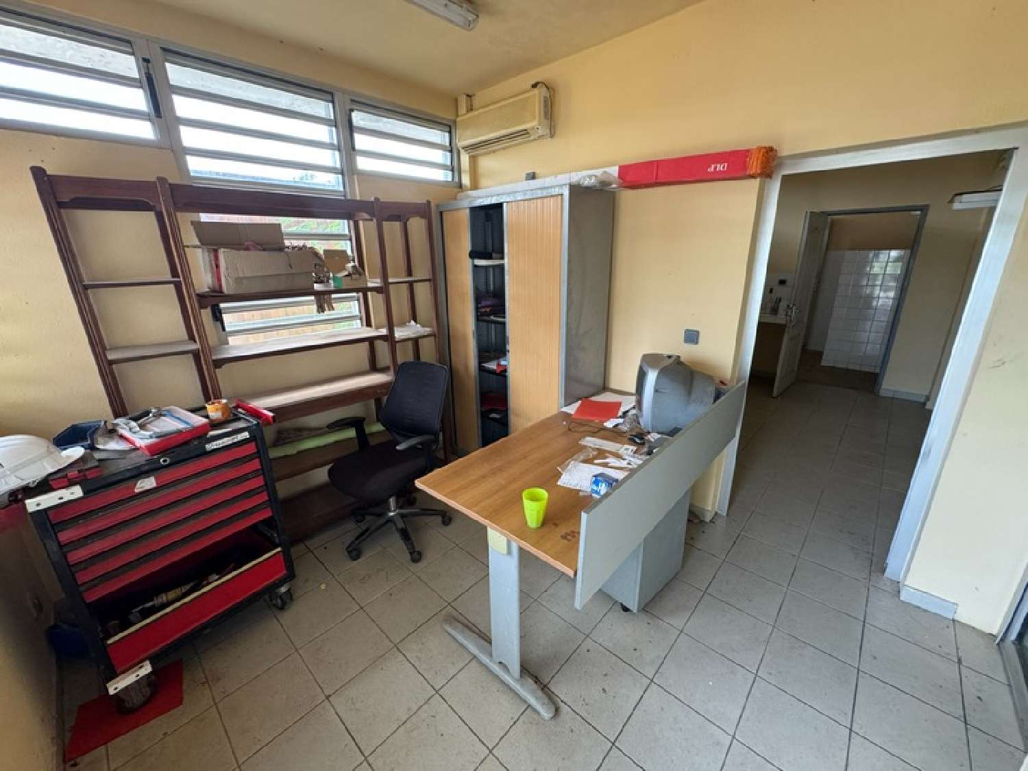 à vendre bureau Macouria Guyane 4