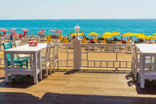 Fréjus Var Restaurant Bild 7365568