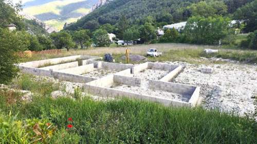 Entrevaux Alpes-de-Haute-Provence terrain foto 7350247