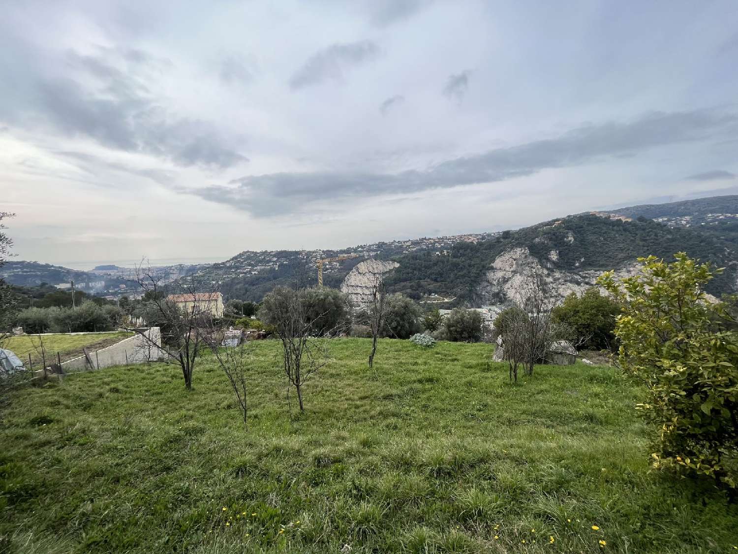  à vendre terrain Lieuche Alpes-Maritimes 1